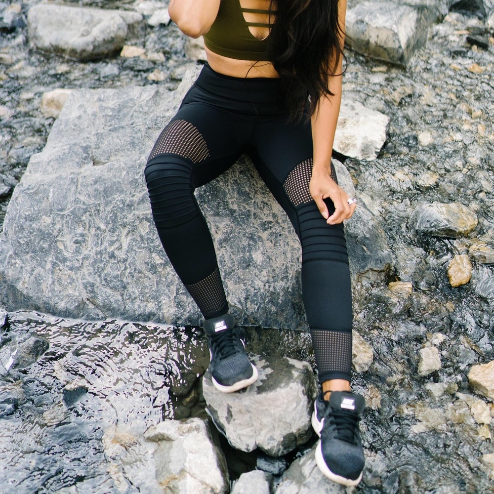 Zyia Moto Light n Tight leggings 24” size 6/8